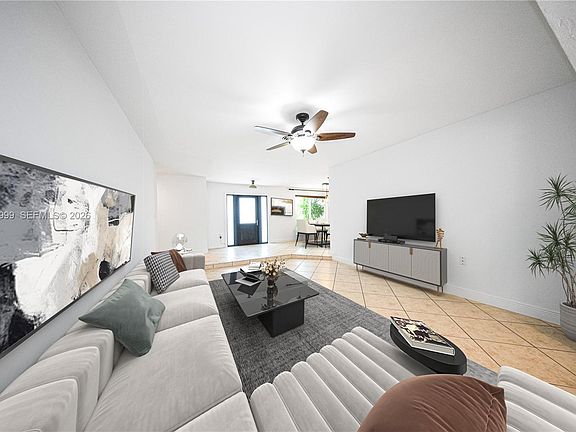 5th image of 10485 SW 109th St