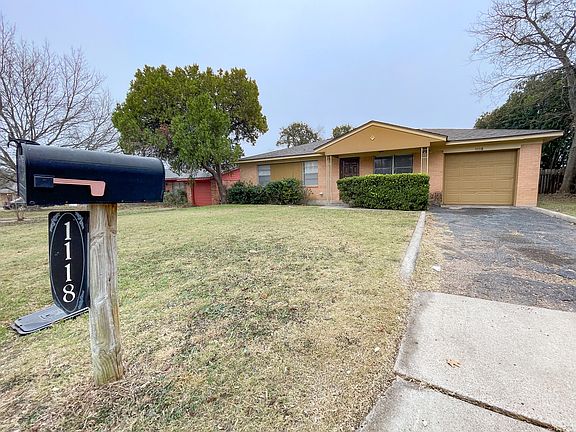 2nd image of 1118 La Porte Dr
