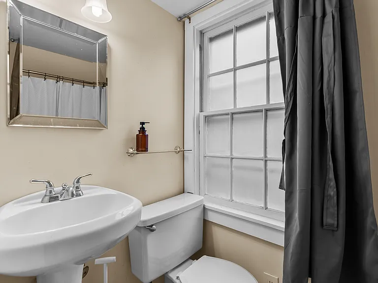 2503 Walker Ave — Photo 14