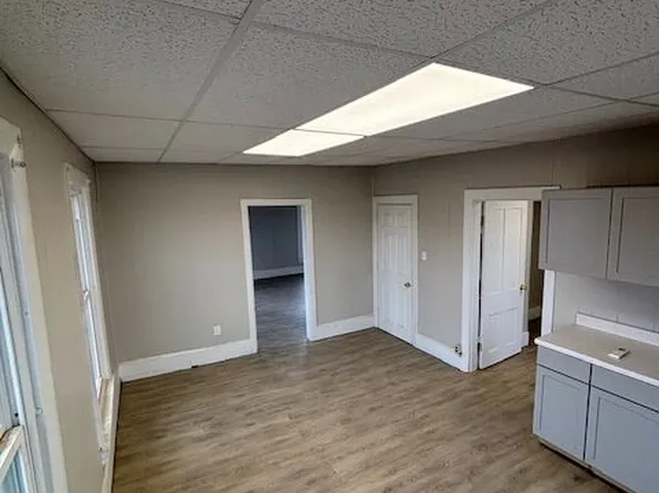 189 S Ellsworth Ave Unit 1, Salem, OH 44460