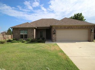1 Wallace Way, Vilonia, AR 72173