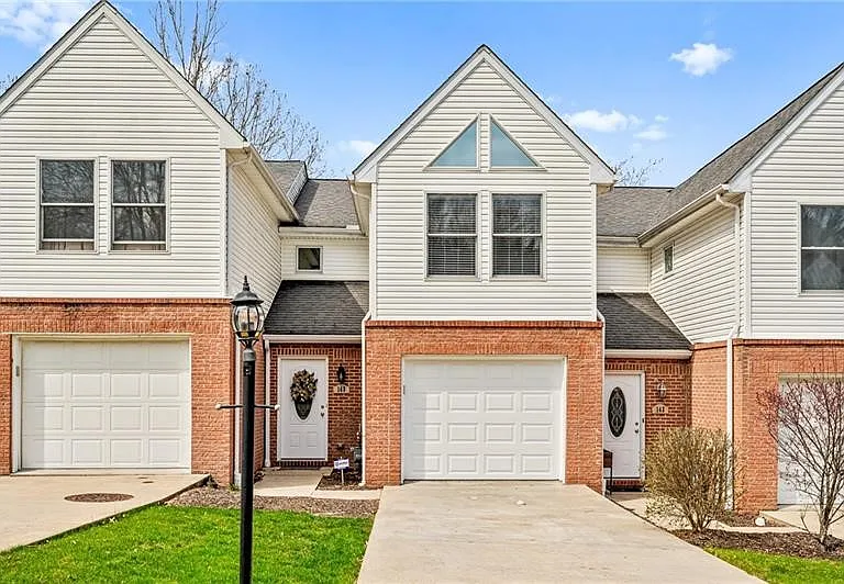 143 Aberdeen Ct — Photo 1