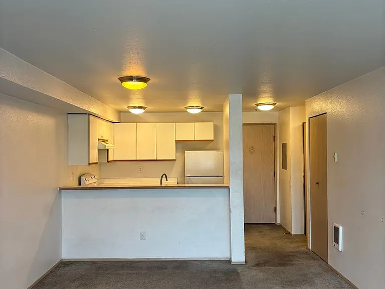 City View Apartments in West Seattle — Photo 41