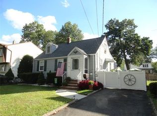 1116 Stone St, Rahway, NJ 07065