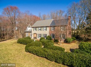 8697 Woodward Rd, Marshall, VA 20115