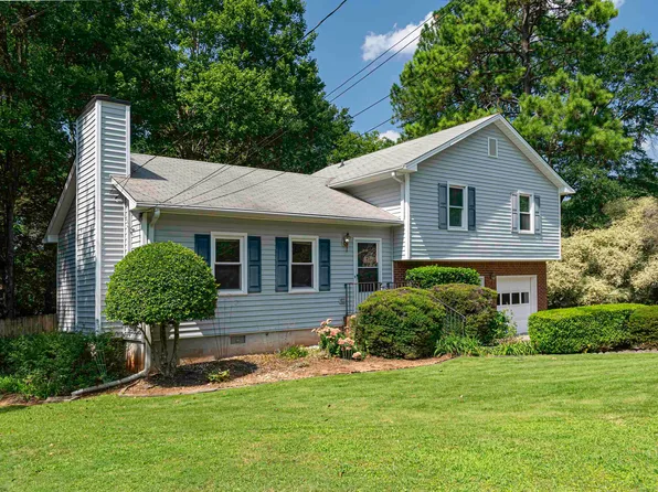 882 Cinderella Ct, Decatur, GA 30033