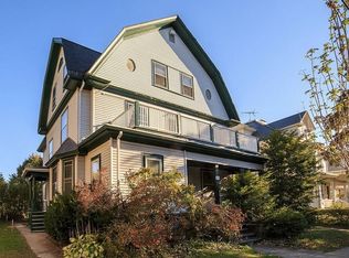 30 Columbia St #3, Brookline, MA 02446