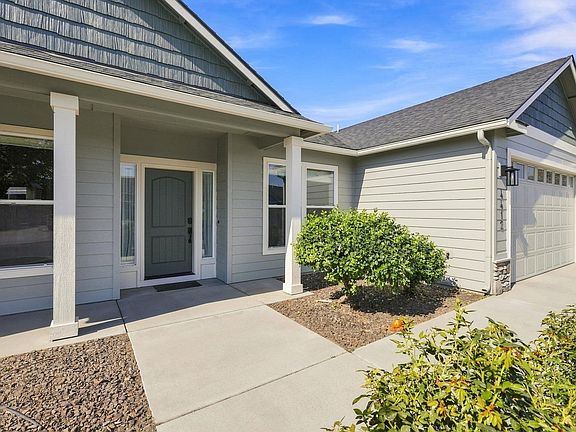 5th image of 4412 Meadow View Dr