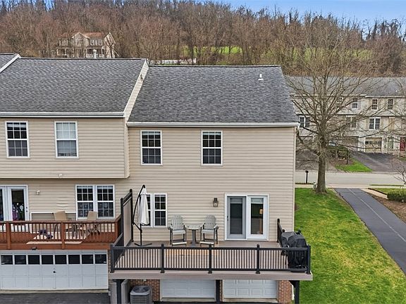 2nd image of 1240 Meadowbrook Dr