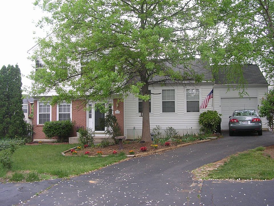 2nd image of 52 McPherson Cir