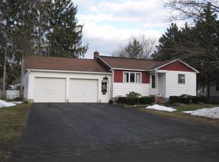 7 Taylor Ave, Norwich, NY 13815
