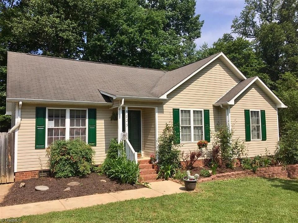 1st image of 5823 Carla Ln
