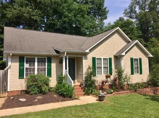 5823 Carla Ln, Greensboro, NC 27405