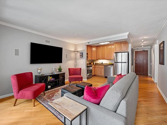 4th image of 480 N McClurg Ct APT 1109