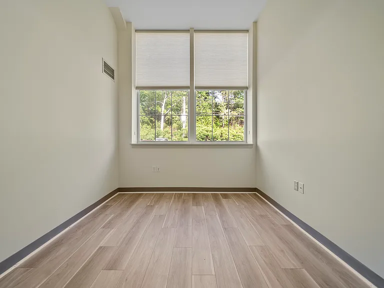 24 Cobblestone Ln — Photo 10