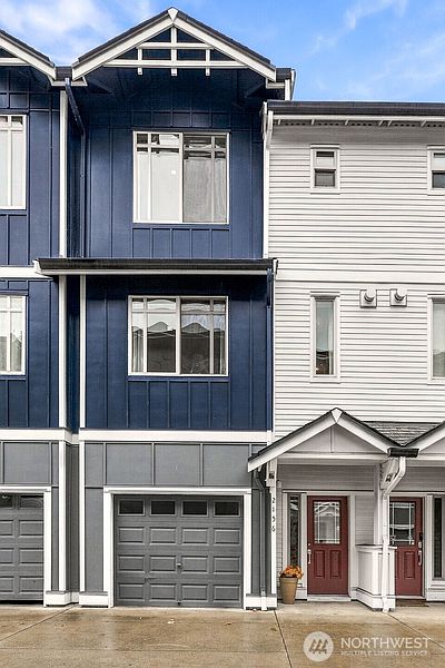 2nd image of 2156 Yakima Court