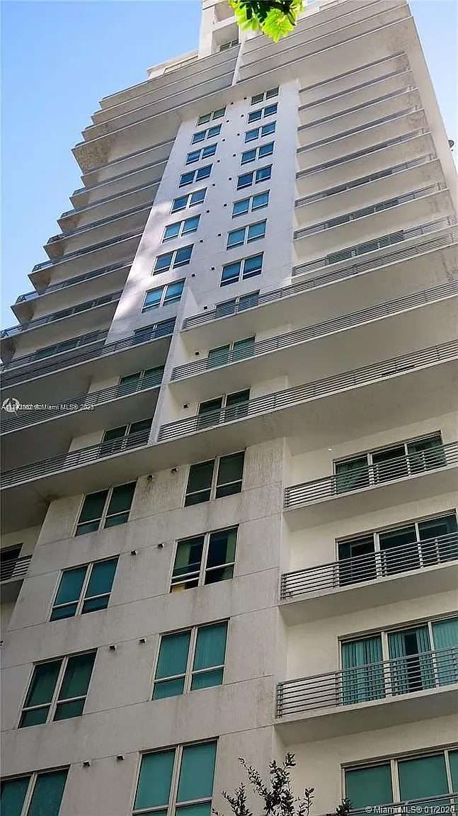 1 bed, 784 sqft, $3,000 — Photo 1
