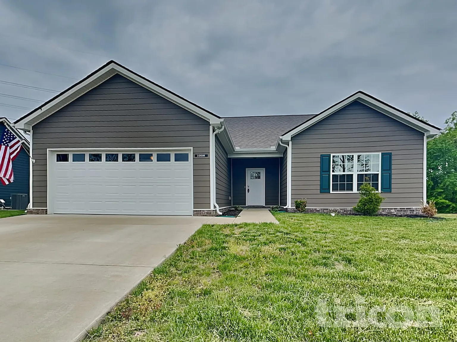 1008 Cyril Drive Spring Hill TN — Photo 1