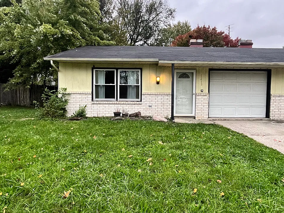 7213 Selkirk Dr #7213