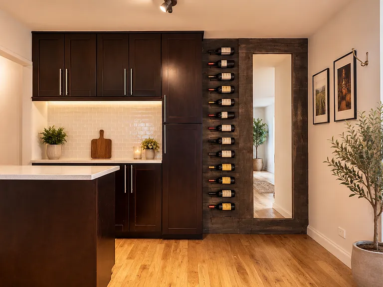 35 E 38th St #5C — Photo 5