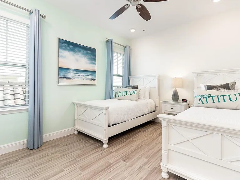 3016 Sea Plane Ln — Photo 25