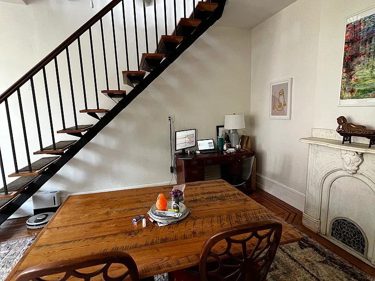 1938 W Girard Ave #3 — Photo 9