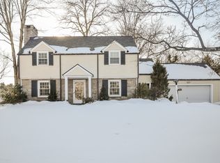 250 Mamaroneck Rd, Scarsdale, NY 10583