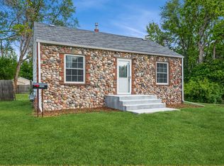 5000 Fairview Ave N, Crystal, MN 55429