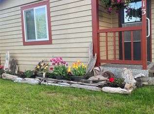 4313 Regal St, Carnation, WA 98014