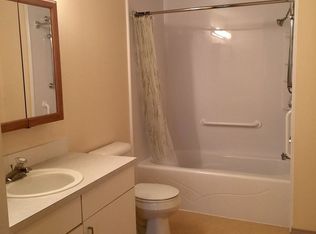 5301 Plomondon St APT 4A, Vancouver, WA 98661