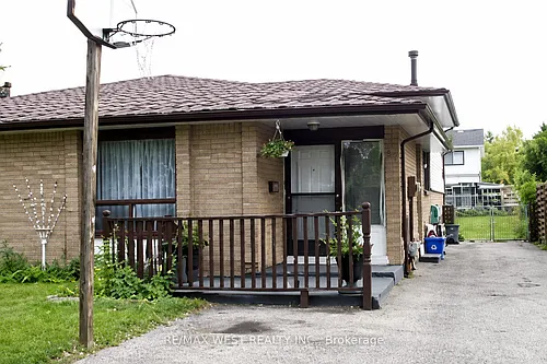 11 Tindale Rd #UPPER Photo 1