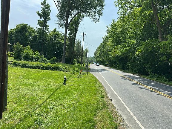4th image of 3005 Liberty Rd