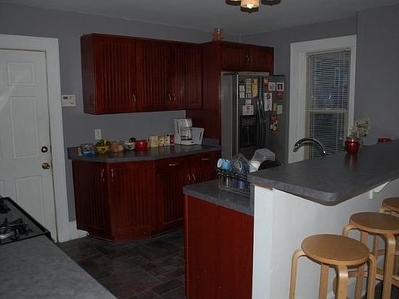 3rd image of 912 E North Ave #914