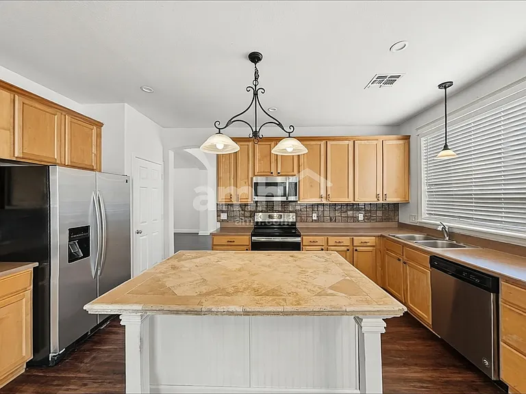 9715 E Inverness Ave — Photo 3