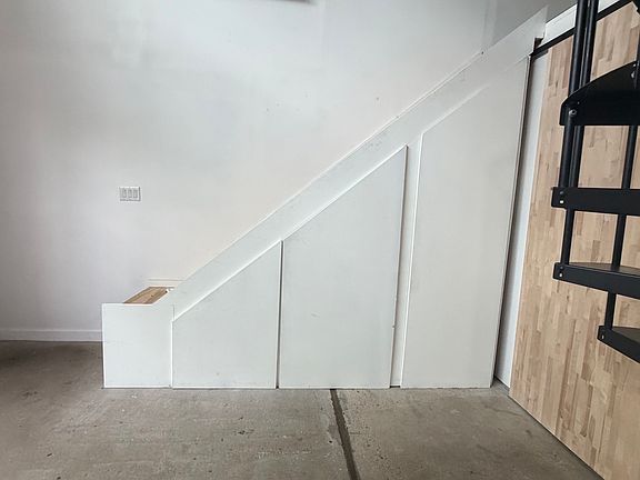 4th image of 629 Neill Ave #B