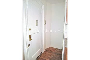 Rented by City Connections Realty