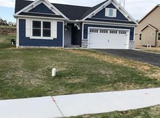 6118 Jennifer Ln, Spring Grove, PA 17362