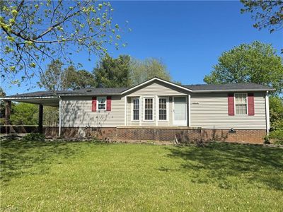 2354 Pleasant Ridge Rd, State Road, NC, 28676