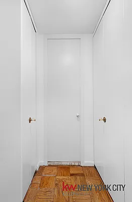 Rented by Keller Williams NYC | media 19
