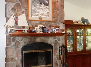 1908 Cove Point Rd, La Follette, TN 37766