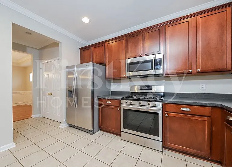 4183 Shadetree Dr — Photo 6