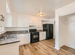 214 George Pl #216, Las Vegas, NV 89106