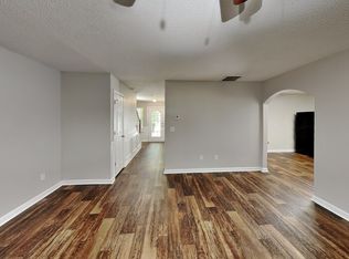 5918 Seabright Ln, Atlanta, GA 30349