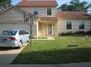 1065 Warwick Cir S, Hoffman Estates, IL 60169
