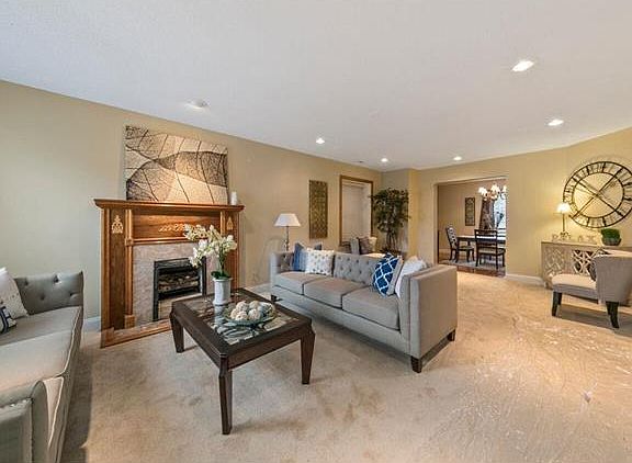 3rd image of 2726 Armand Pl