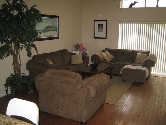 5th image of 878 River Boat Cir