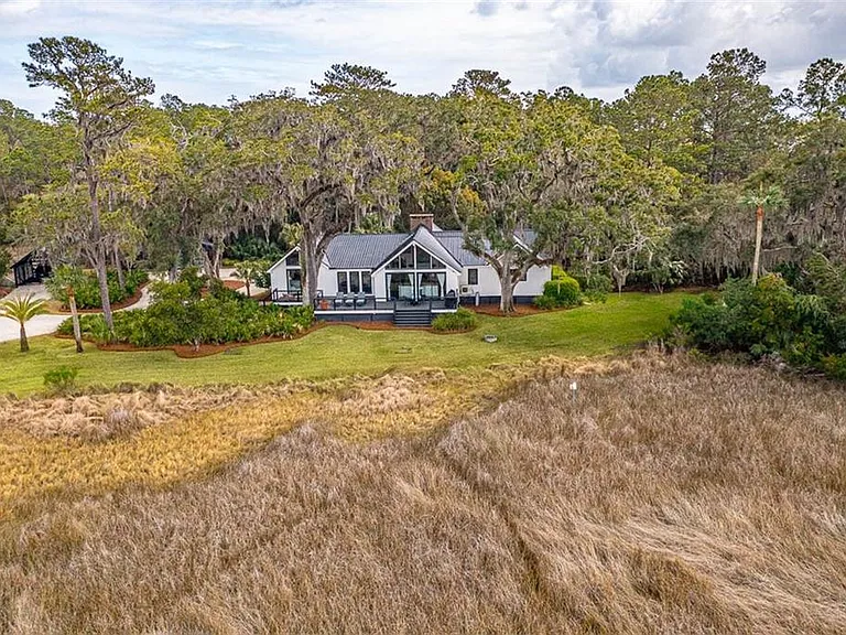 6201 Frederica Rd — Photo 4