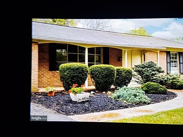 13107 Blue Ridge Rd, Hagerstown, MD 21742