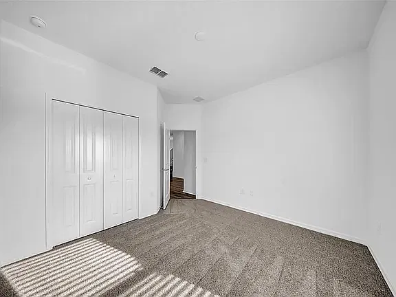 5841 Riverston Ave — Photo 4