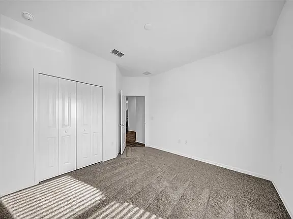 5841 Riverston Ave — Photo 4